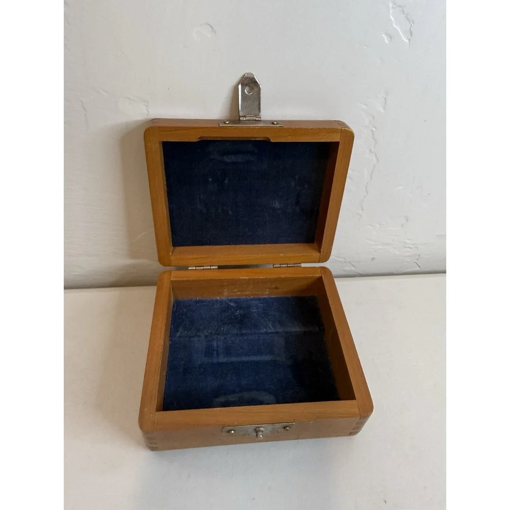 Vintage Wooden Jewelry Box Velvet Lined Tray Ledge Watch Valet Finger Joint Case